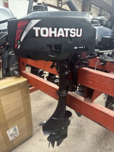 3.5HP TOHATSU M3.5B2 SHORT SHAFT 2 Stroke Tiller Control Outboard Neutral Gear 2019 image